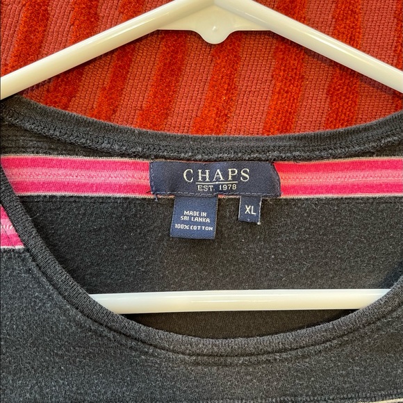 Lot of 9 Womens Tee’s medium/large size - Picture 5 of 16